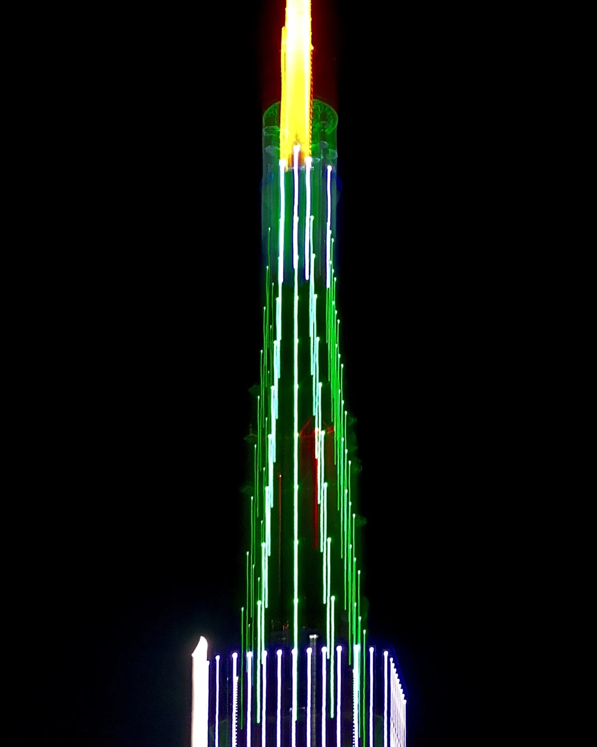 Traces of Light: Tokyo Tower, photograph 7